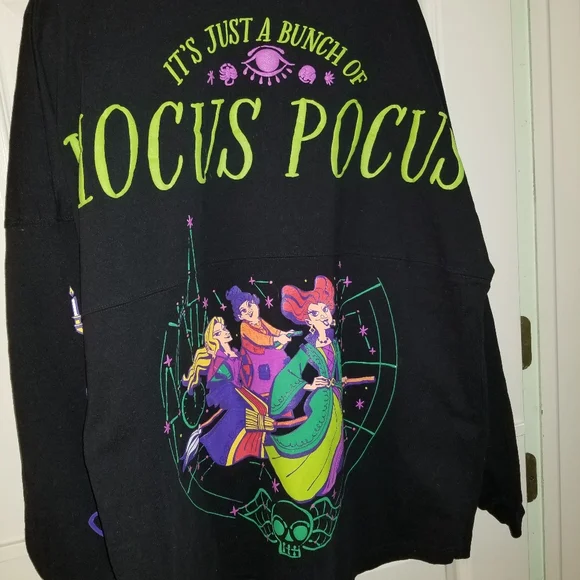 Disney Hocus Pocus long sleeve shirt - Picture 4 of 5